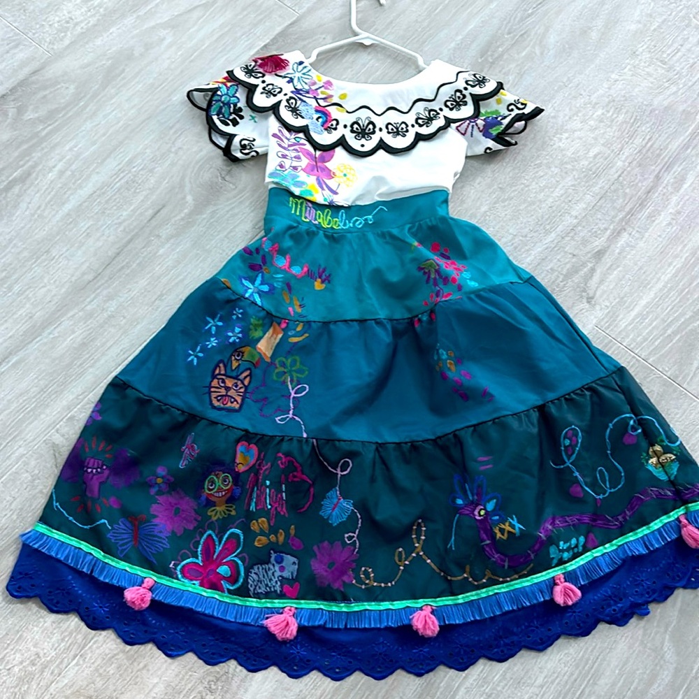 Authentic Mirabel Girls Costume from Disneys Encanto size 7/8